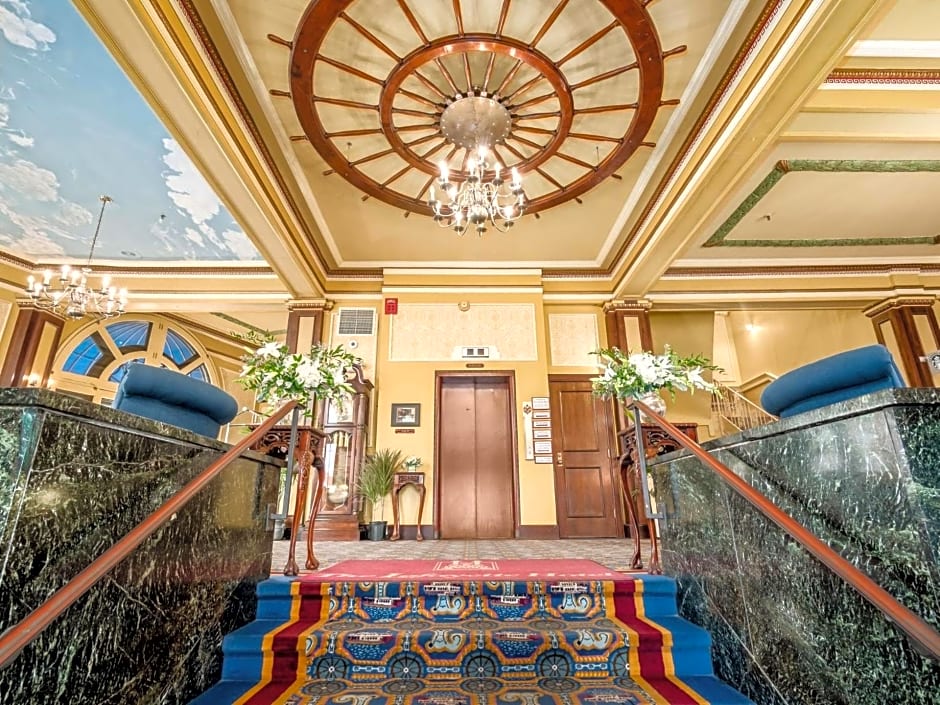 Lafayette Hotel Marietta