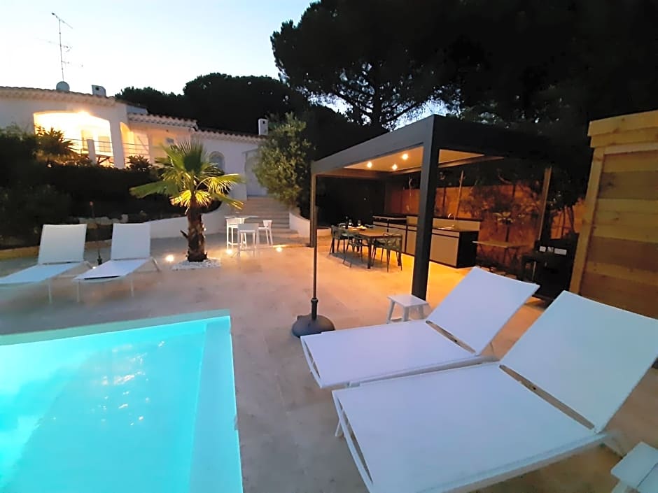 VILLA RASOA chambre LOVE