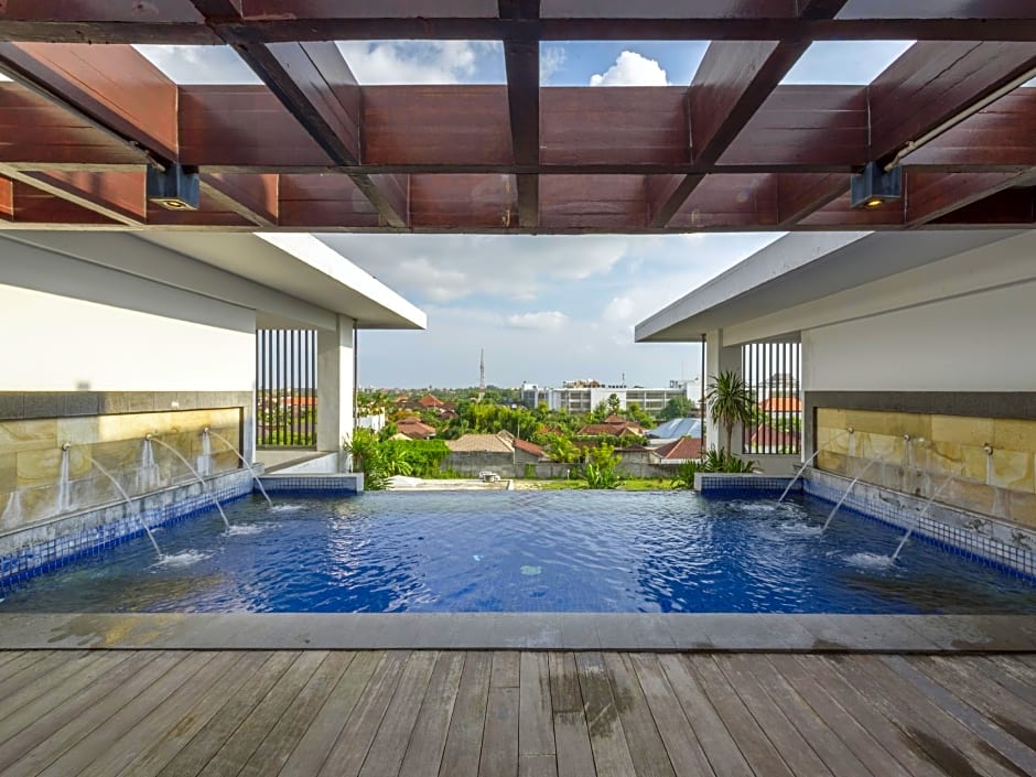 Harris Hotel Seminyak