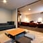 Hotel Cerulean Alpine