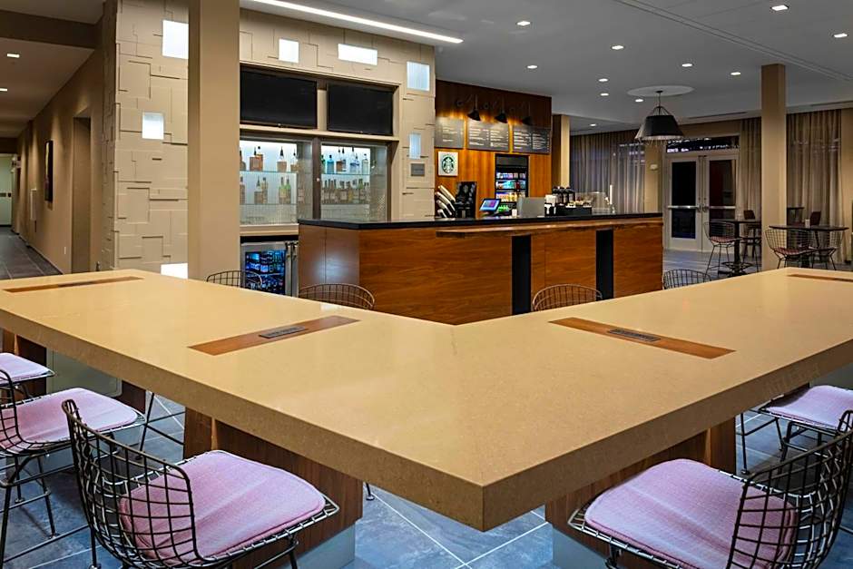 Courtyard by Marriott Indianapolis West-Speedway
