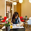 Born Barcelona Hostel
