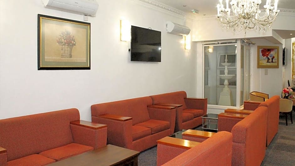 Clapham South Belvedere Hotel