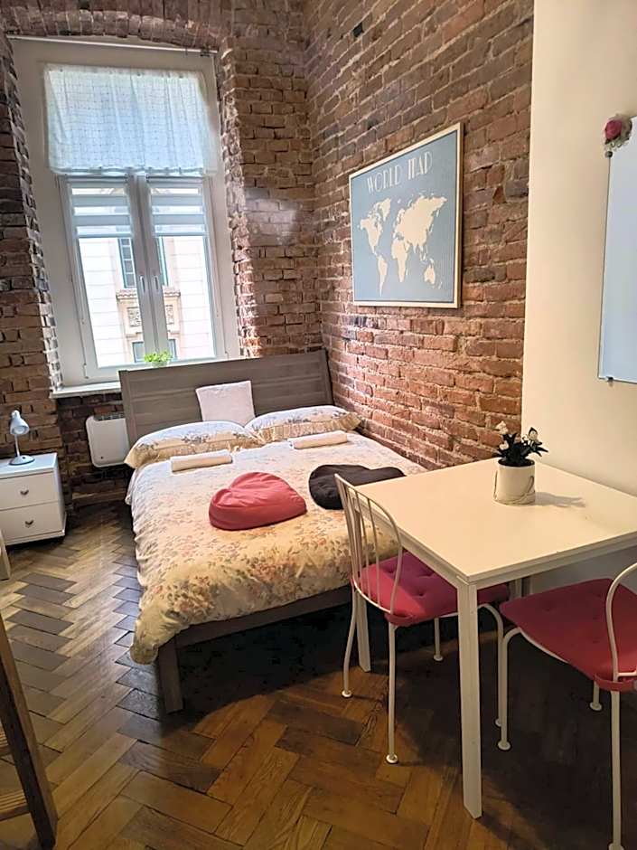 wawel hostel