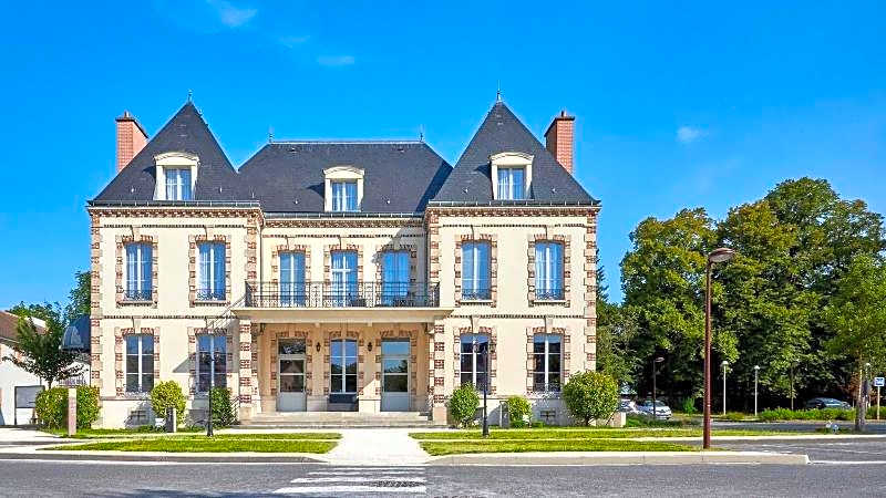 Residence Chateau du Mee