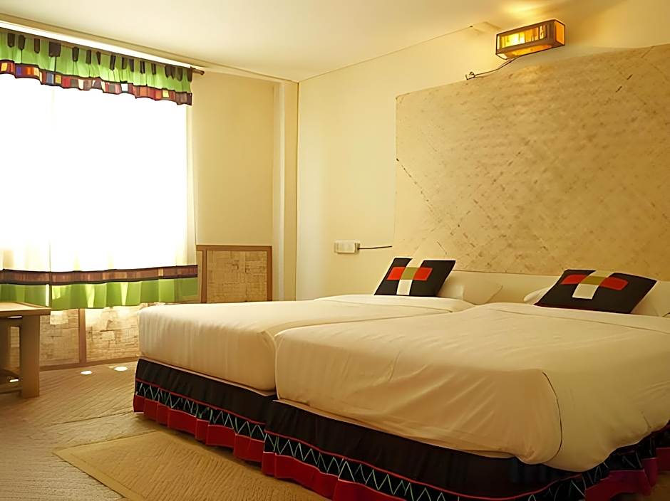 Phumanee Home Hotel