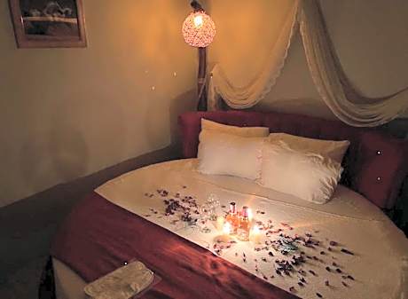 King Suite with Spa Bath