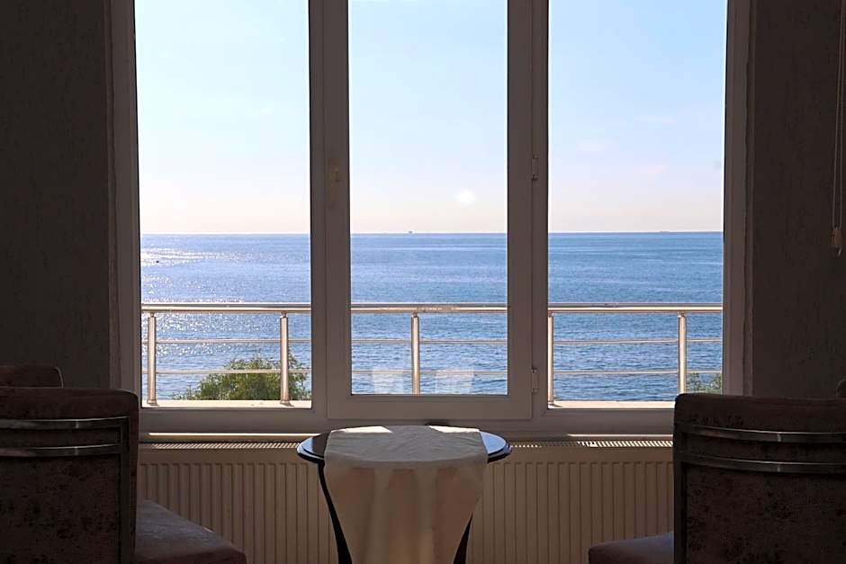 Grand Koru Hotel Beach