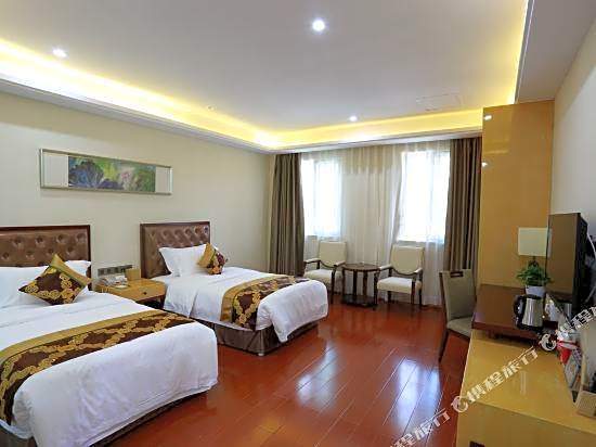 Empark Seabed Hot Spring Hotel