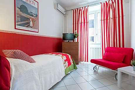 Single Room with Private Bathroom