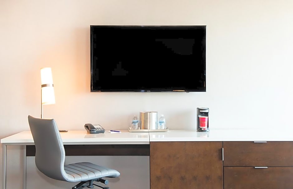 Skyline Hotel Detroit Airport, SureStay Collection by Best Western