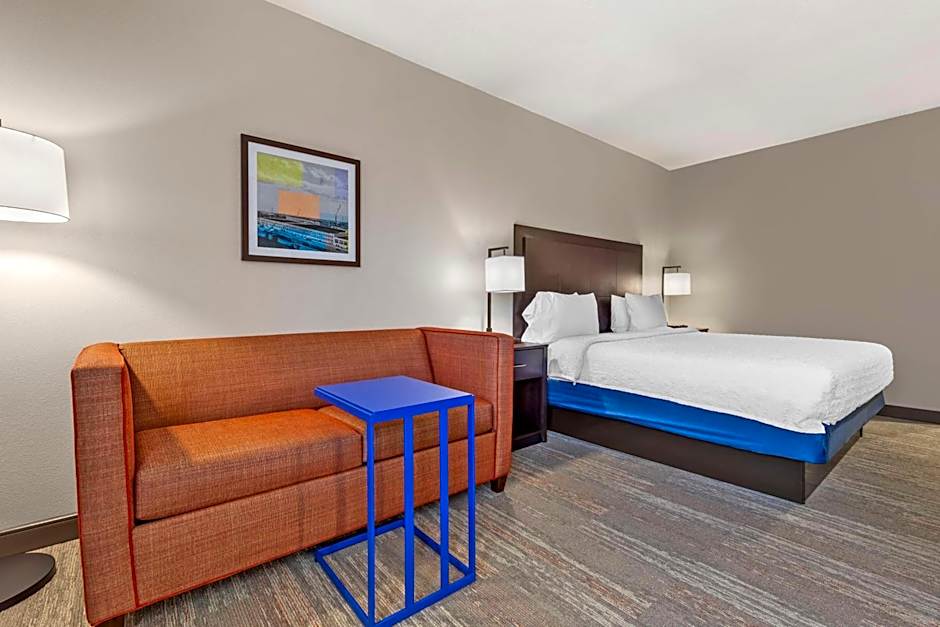 Hampton Inn By Hilton Mebane