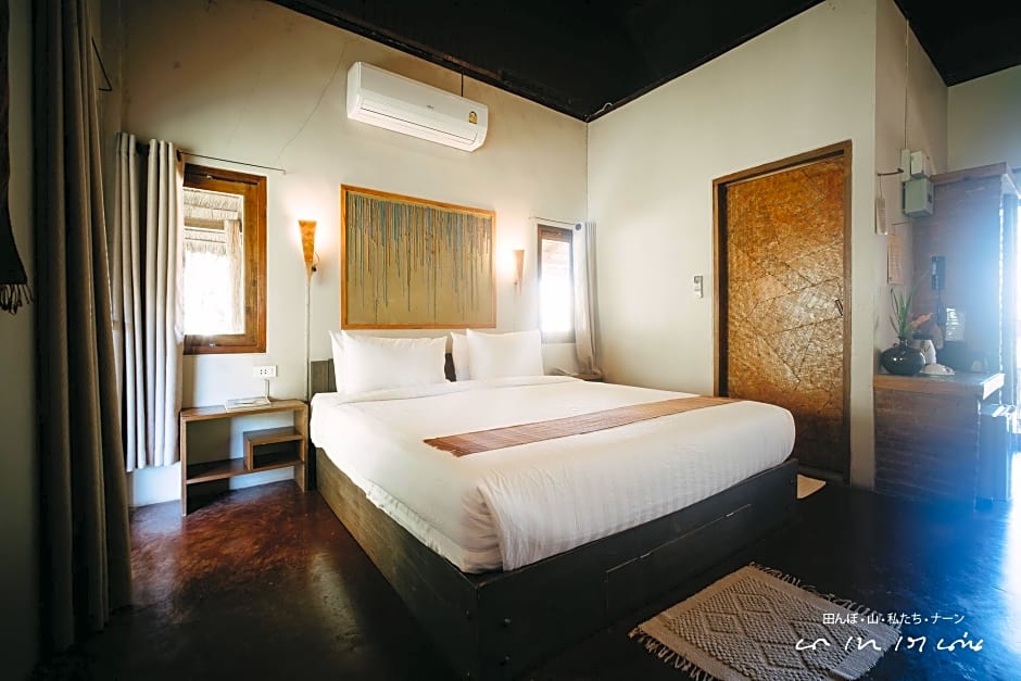 Photo 1 of 5 of Deluxe 1 Double Bed