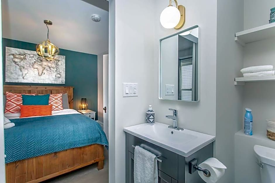 Boutique Serenity Quality Home @ downtown by the Shaw
