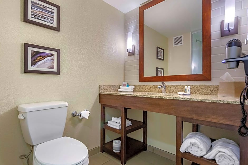 Comfort Inn & Suites Sidney I-80