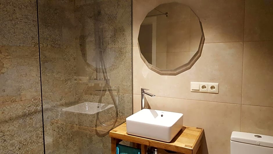 La Casa dels Lledoners