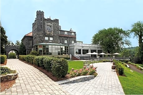 Tarrytown House and Estate