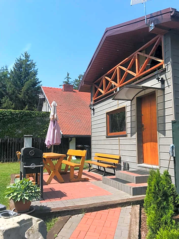 Domek letniskowy nad jeziorem w Stęszewku