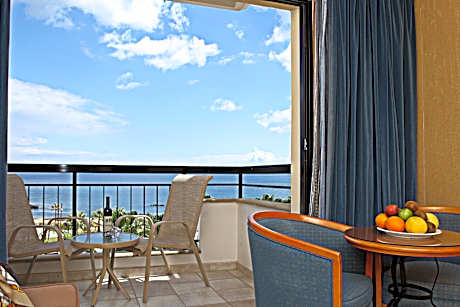 Standard Double or Twin Room with Sea View