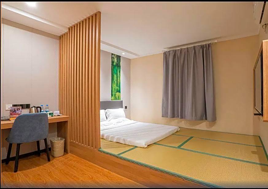 Greentree Inn Yangzhou Shouxihu South Gate Hotel