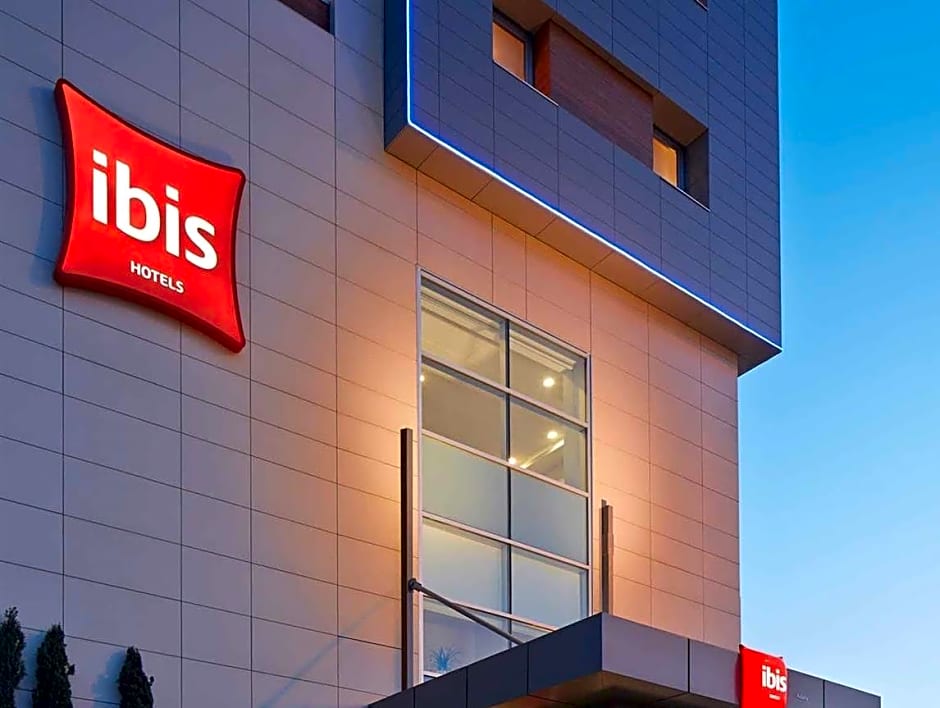 ibis Adana