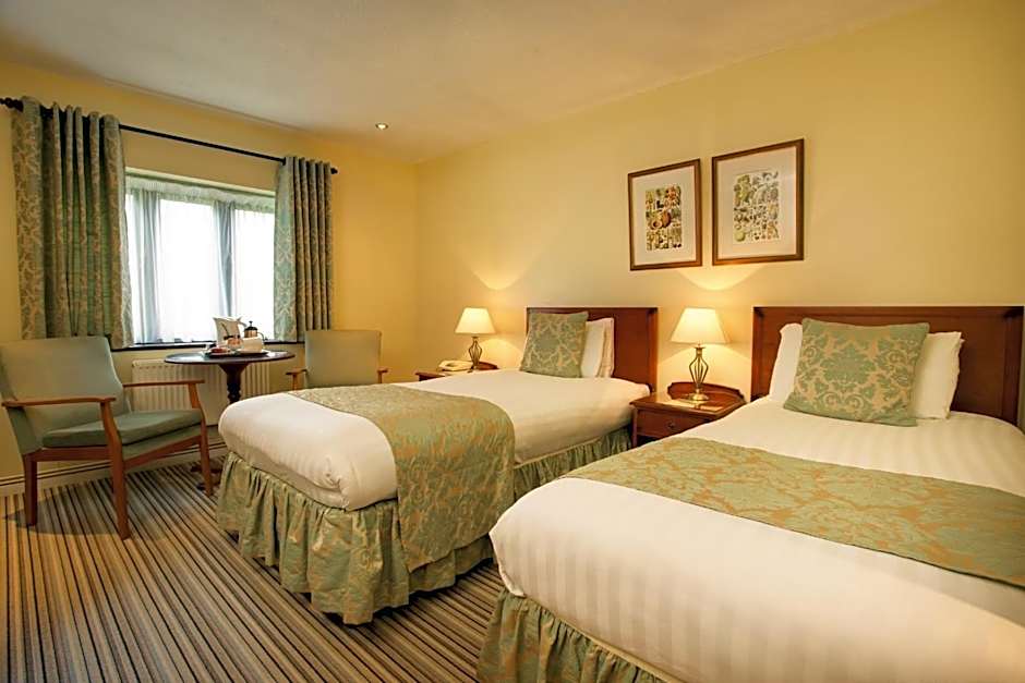 Best Western Plus Grim'S Dyke Hotel