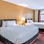 Econo Lodge Whitehall Near Michigan's Adventure