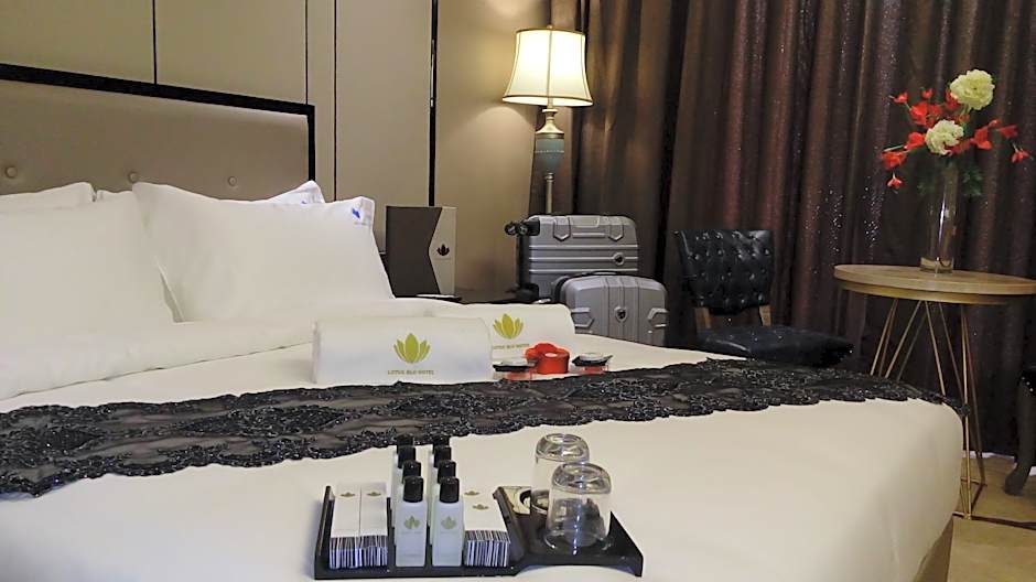 Lotus Blu Hotel