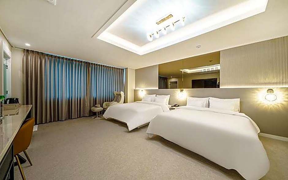 Incheon Unseodong DK Airport Hotel