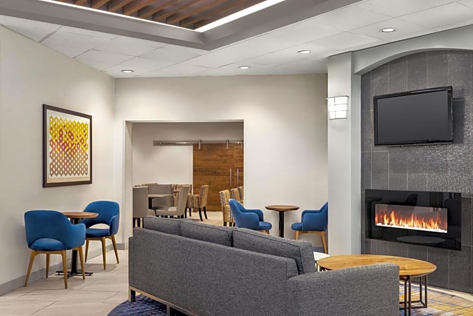 Holiday Inn Express Vancouver-Metrotown (Burnaby) By IHG