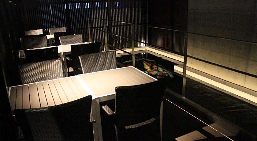 Zen Kyoto Apartment Hotel