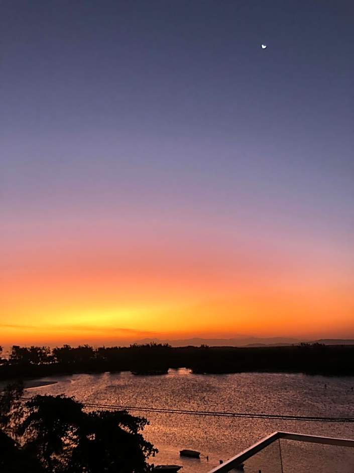 Suítes Luxo Marambaia- Epic House