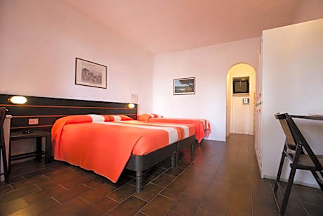 Studio Apartment with Sea View