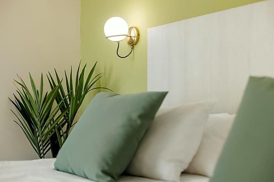 Roseum Boutique Hotel