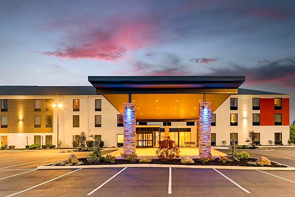 Holiday Inn Express & Suites Troy By IHG