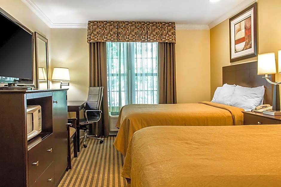 Quality Inn Near Mountain Creek