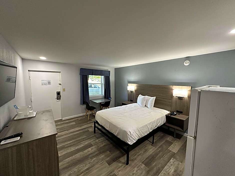 Suburban Studios Newport News - Hampton