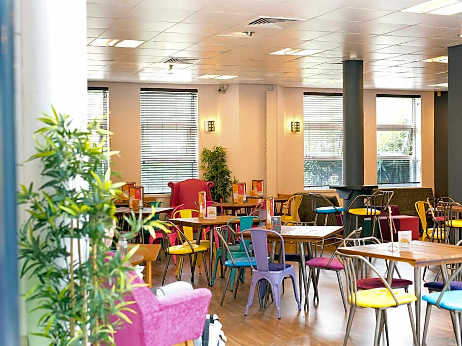 YHA London Thameside