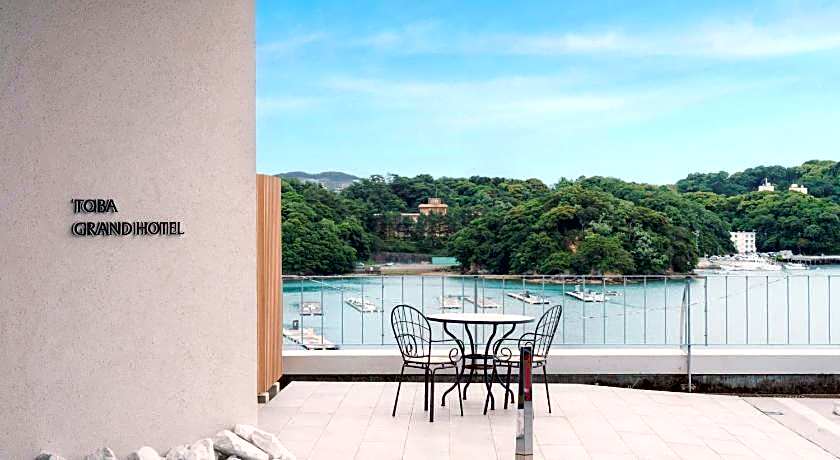 Toba Grand Hotel