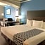 La Quinta Inn & Suites by Wyndham Panama City Beach