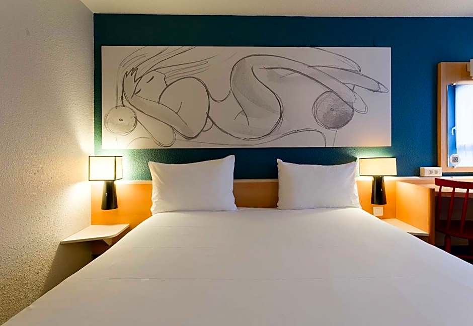 B&B HOTEL Reims Centre Erlon