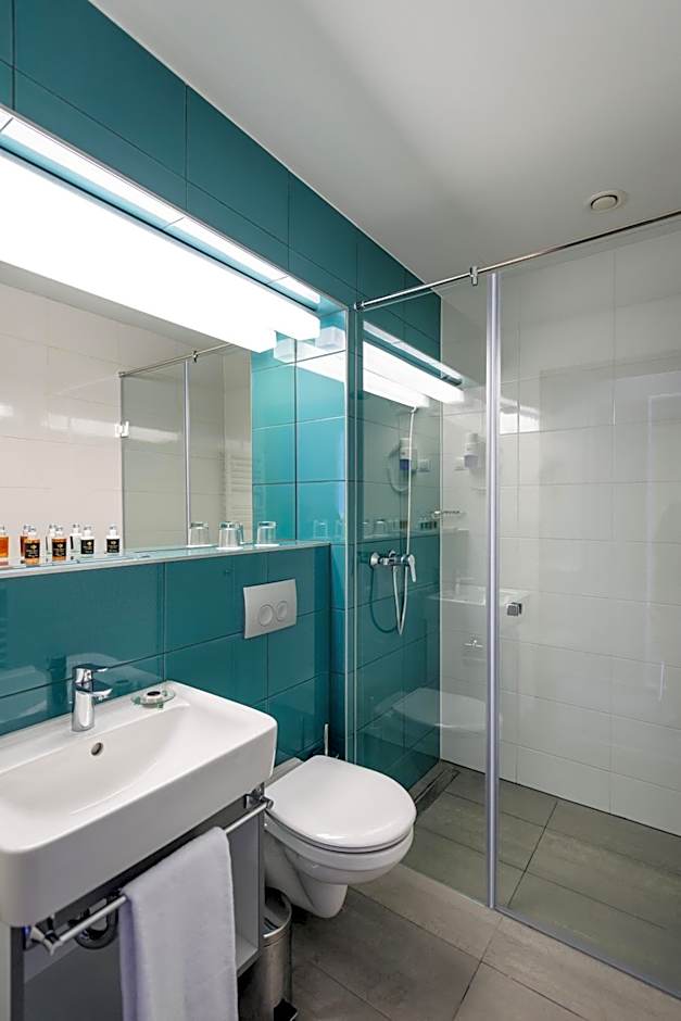 Hotel Yacht Wellness & Business