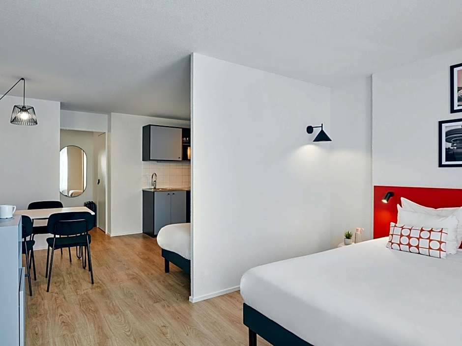 Adagio Access Paris Vanves Porte De Versailles Aparthotel