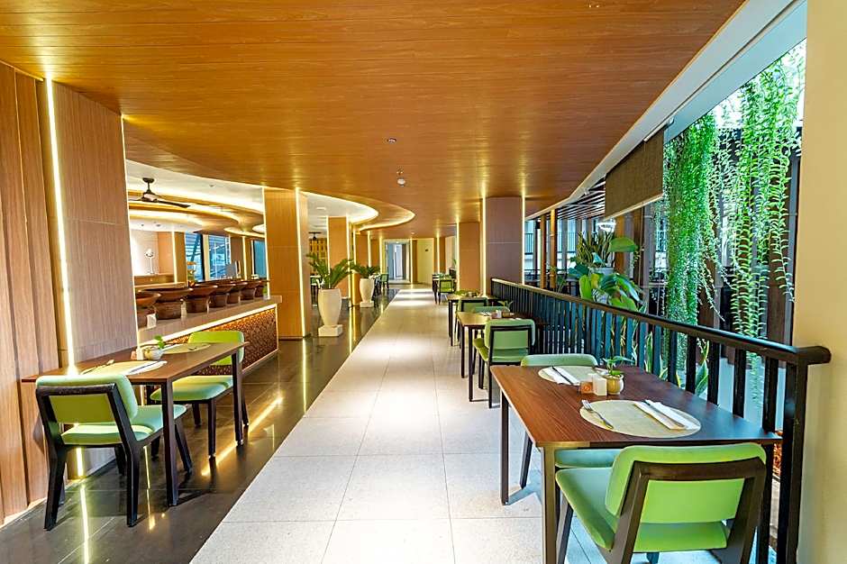 Cross Vibe Paasha Atelier Bali Kuta