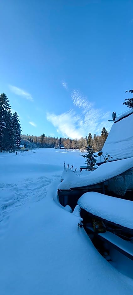 Osada pod Beskidem- chatki całoroczne