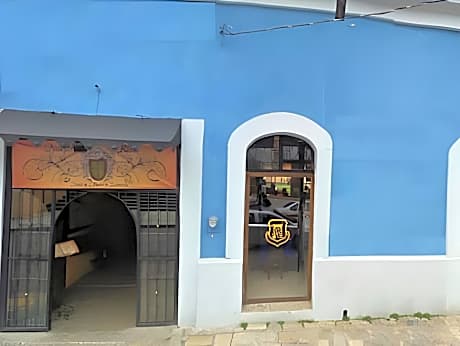 Nuestras Raices Hotel - Museo - Restaurante