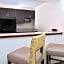 Holiday Inn Express Hotel & Suites Indianapolis W - Airport Area by IHG