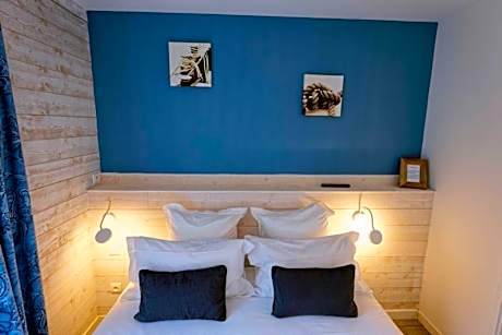 Junior Suite with Garden View