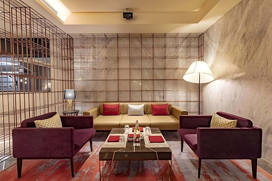 RPJ Hotel