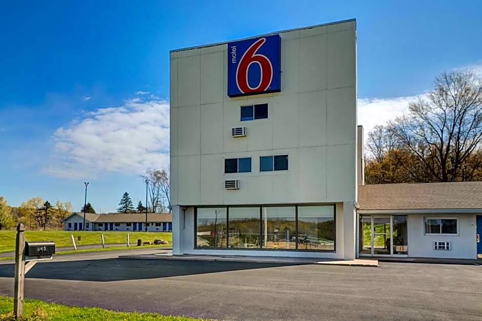 Motel 6 Bellville, OH - Mid-Ohio
